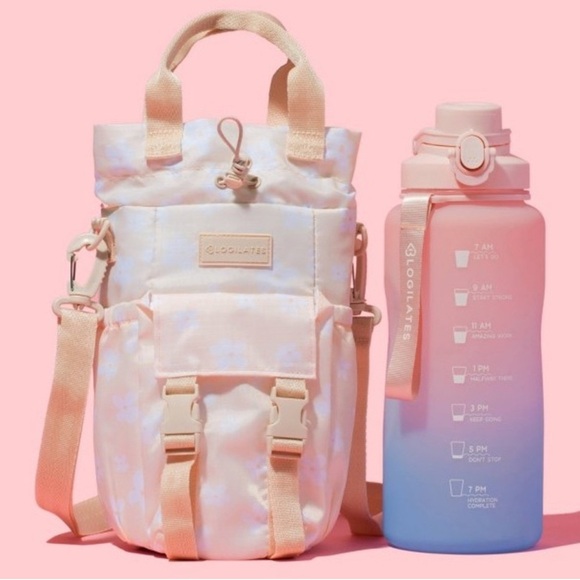 Blogilates Water Bottle Sling Bag - Picture 1 of 6